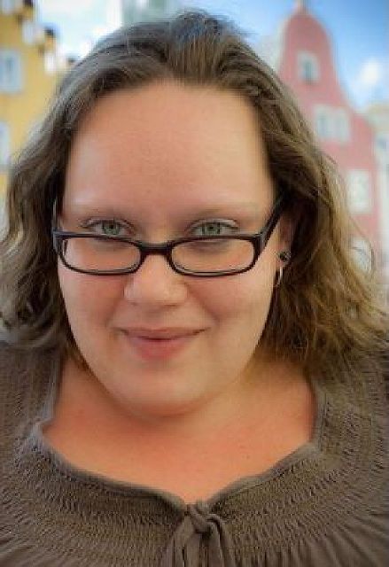 Moon29 - Mollige Frau mit groooooooossen Brüsten :)