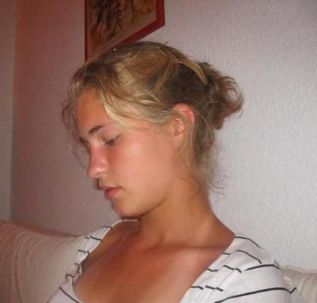 Bisexuell24 - Zwei süße Girls!