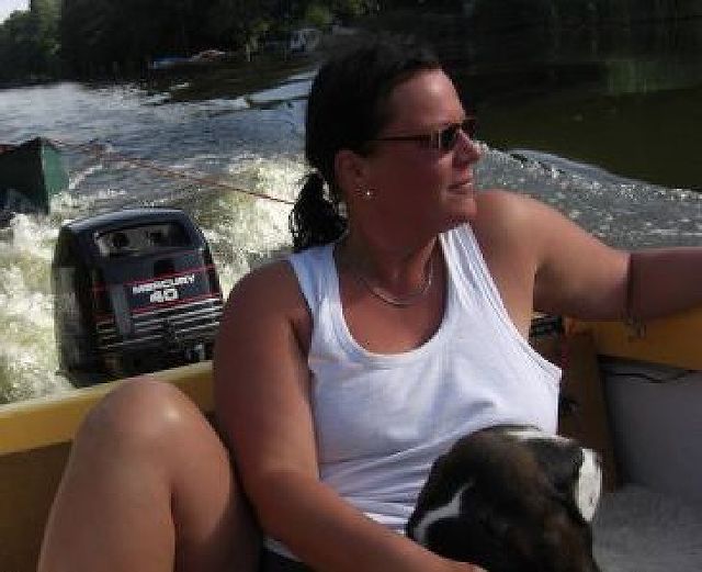 Agnes49 - Mutter fühlt sich einsam!