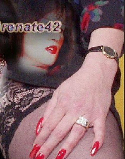 Renate42 - 42 Jahre alt, Künstlerin!