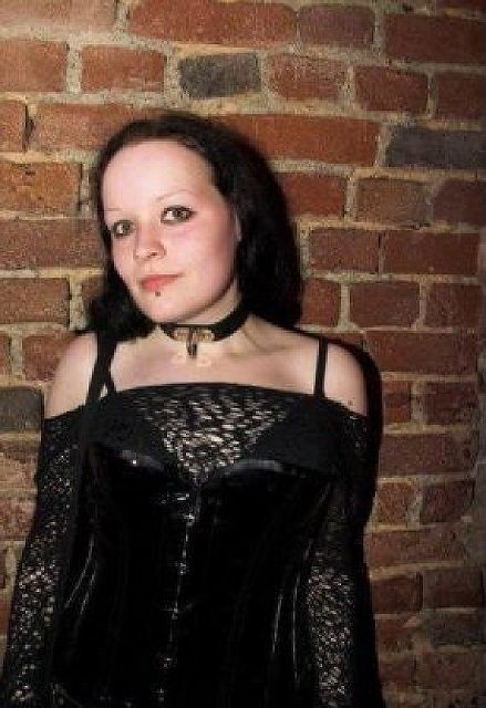 LaLaLaLa31 - Devot, Fesselspiele, Dreier?